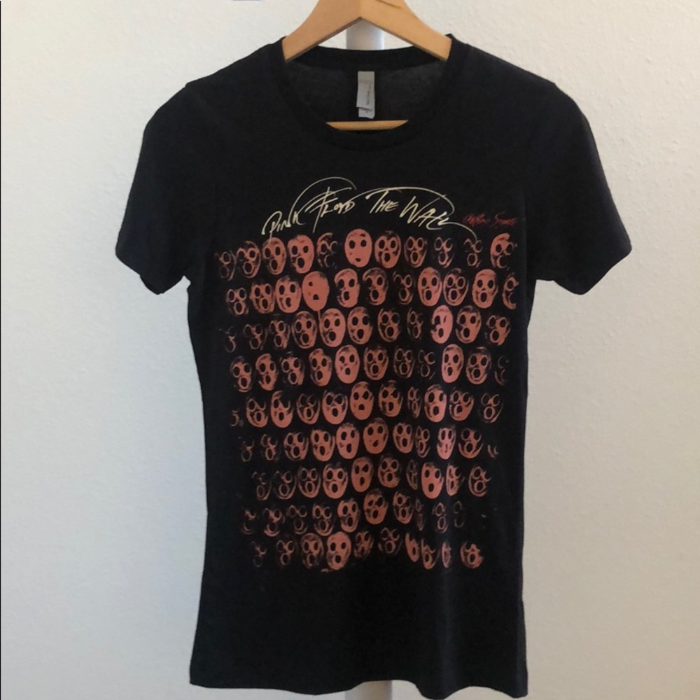 Pink Floyd The Wall Concert Women’s Tee